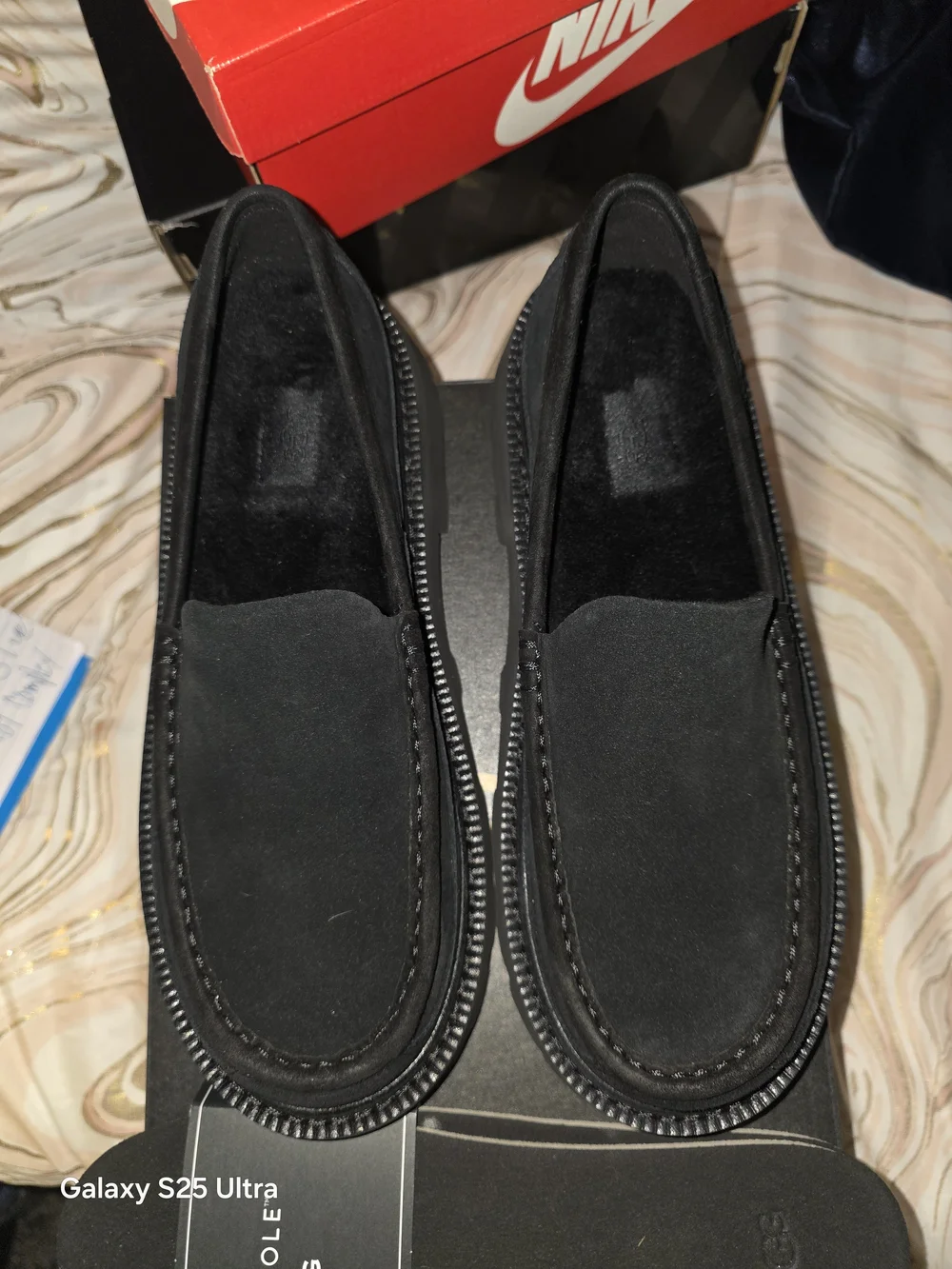 UGG Men’s Ascot Lug Slip-On Loafers. Brand New. Size 9